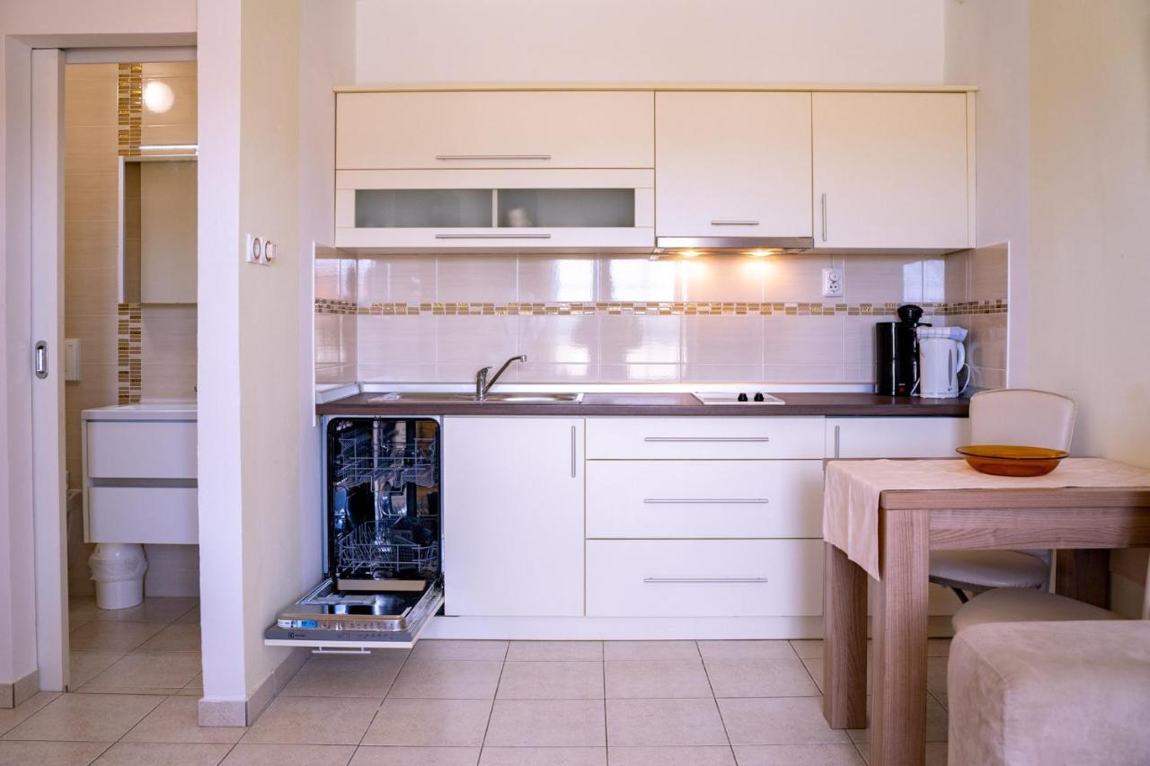 Stare Brajde Apartment *